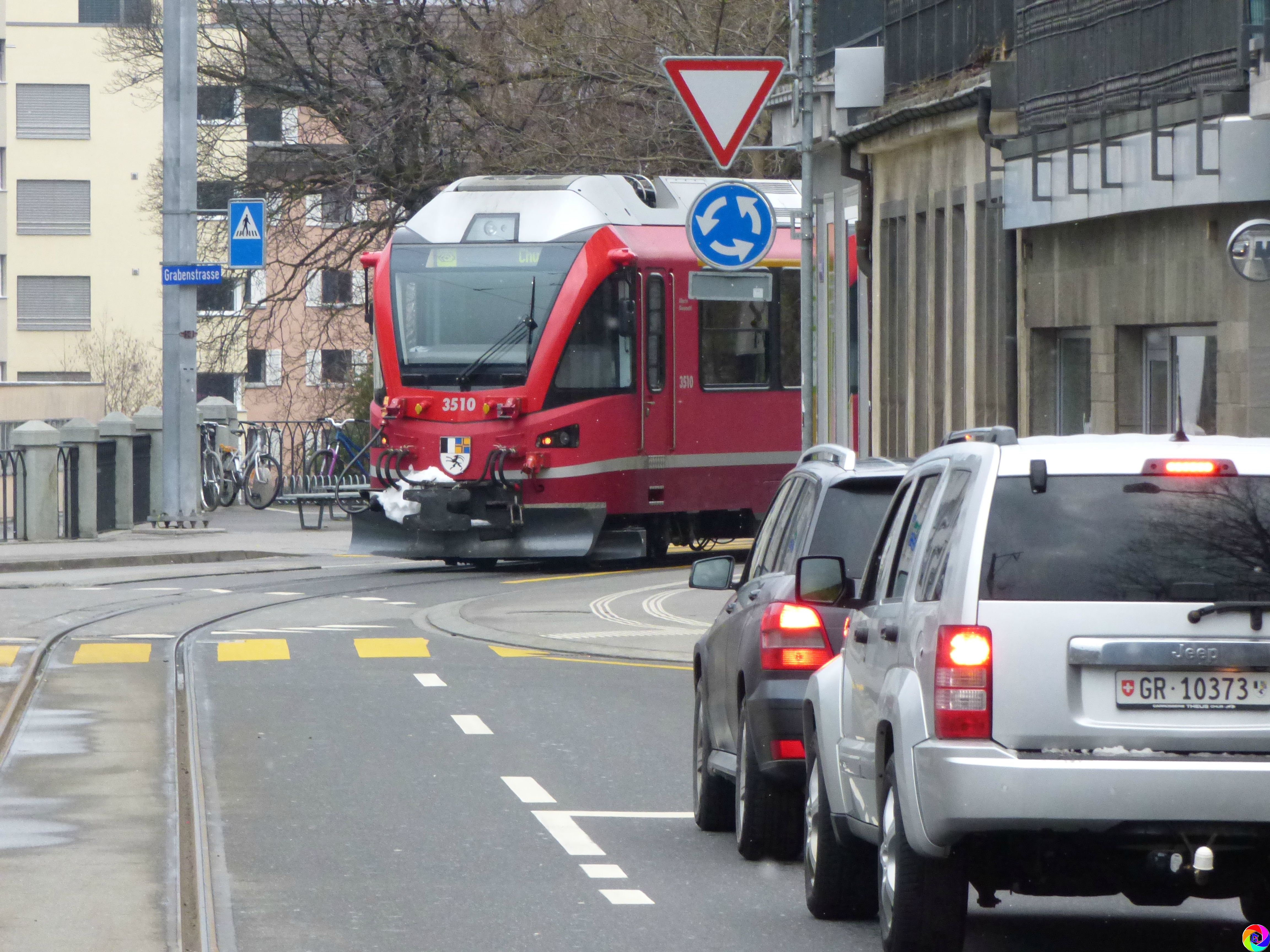Arosa Line train running through City streets